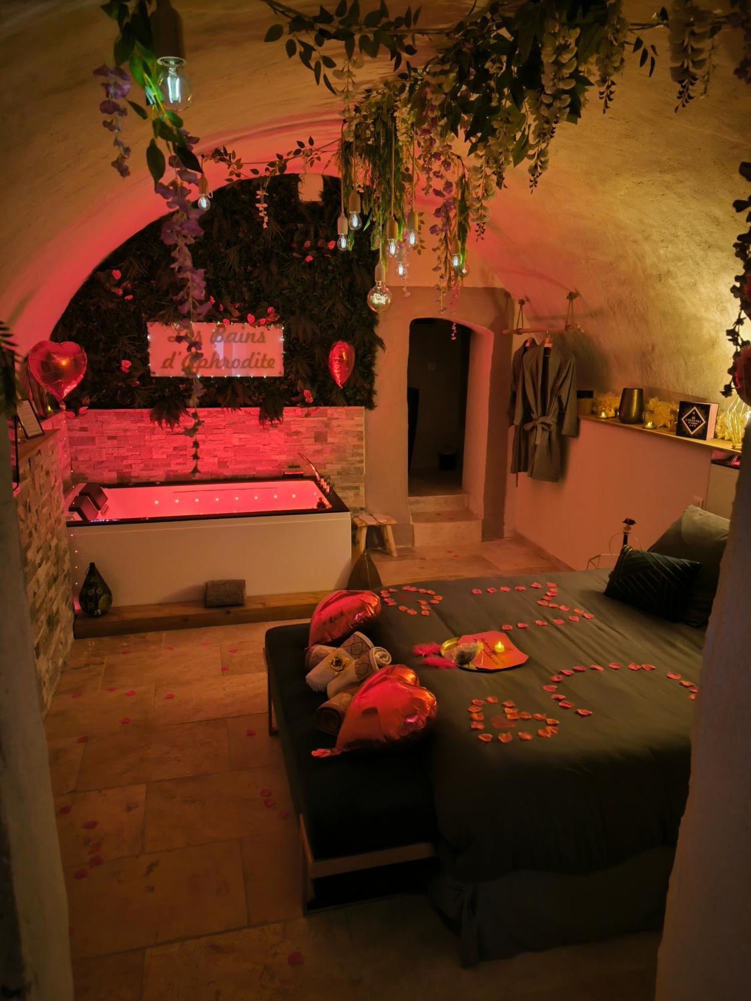 Les Bains D'Aphrodite, Suite Hammam & Spa Auriol Room photo